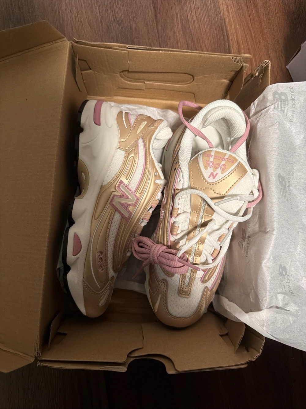 New Balance Women’s Size 6 M1000FLP Pink - Picture 4 of 6